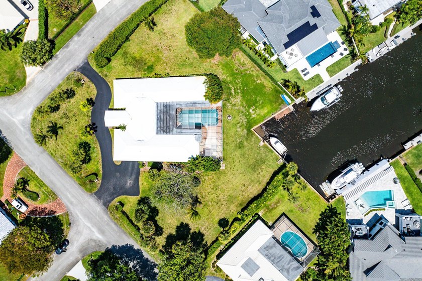 **Waterfront - DOUBLE LOT in Gulf Stream** Incredible - photo 33