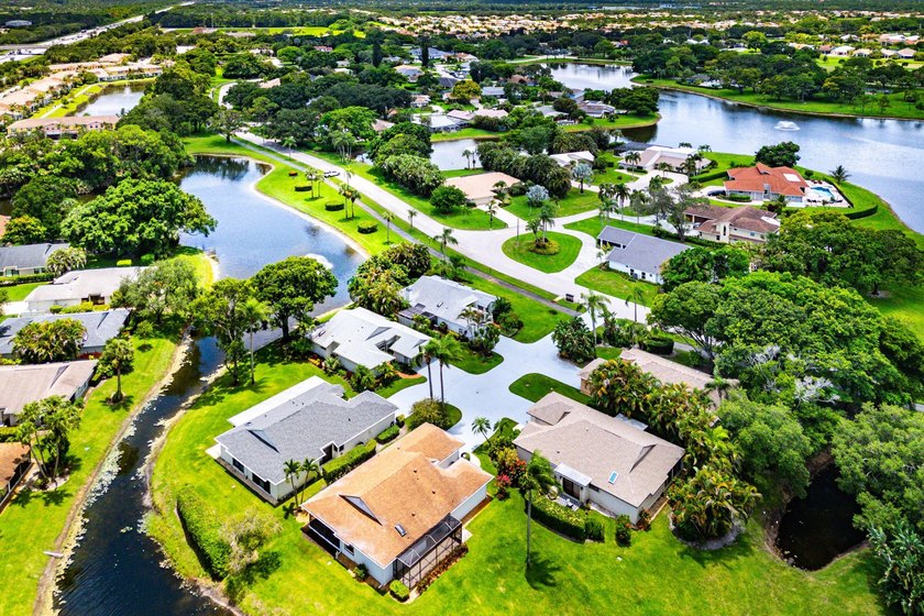Experience the very best of waterfront living in this - photo 44
