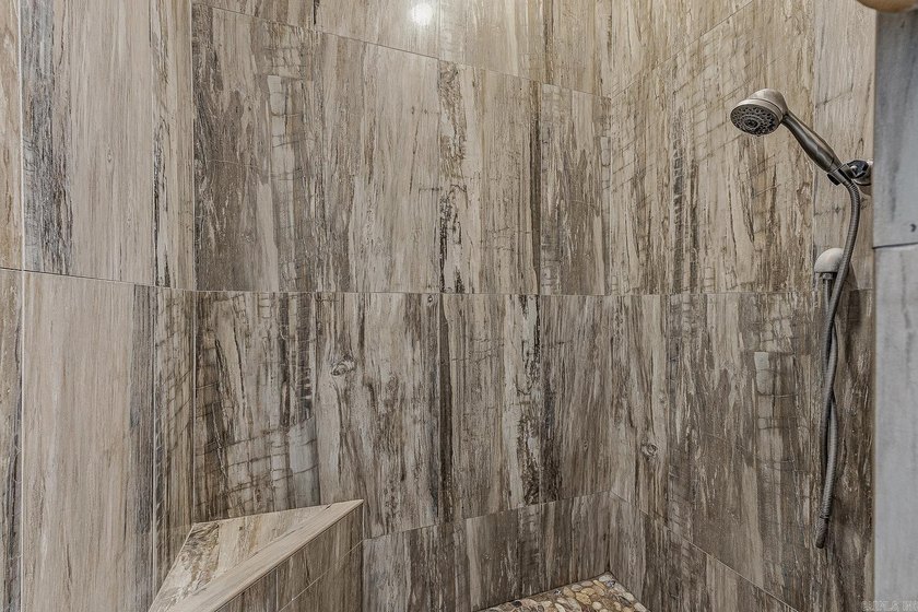 Experience golf course living at its finest in Ridgepointe! - photo 10