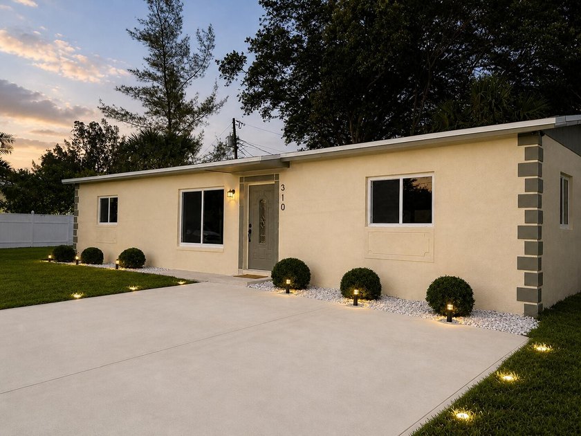 !ACCEPTING BACKUP OFFERS! STUNNING FULLY RENOVATED HOME OFFERING - photo 4