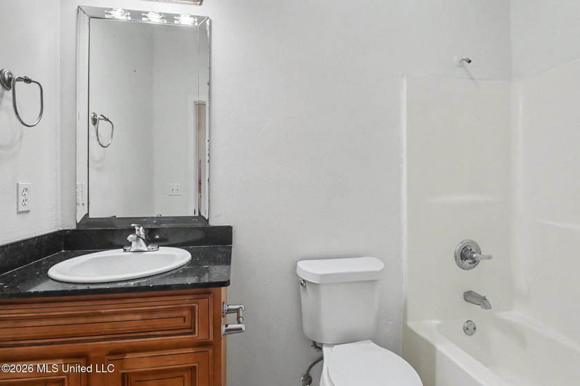 Welcome home to 11609 Oaklane Drive in north Gulfport! This - photo 14