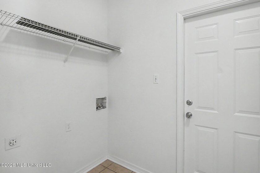 Welcome home to 11609 Oaklane Drive in north Gulfport! This - photo 18