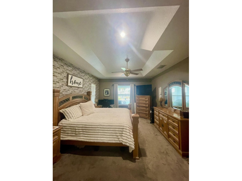 Shows like a model. Absolutely immaculate custom home with large - photo 20
