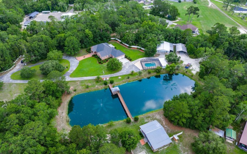 Welcome to your own private estate - a true masterpiece of - photo 3