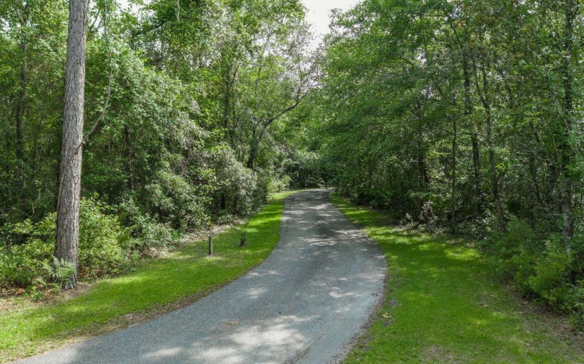 Welcome to your own private estate - a true masterpiece of - photo 9