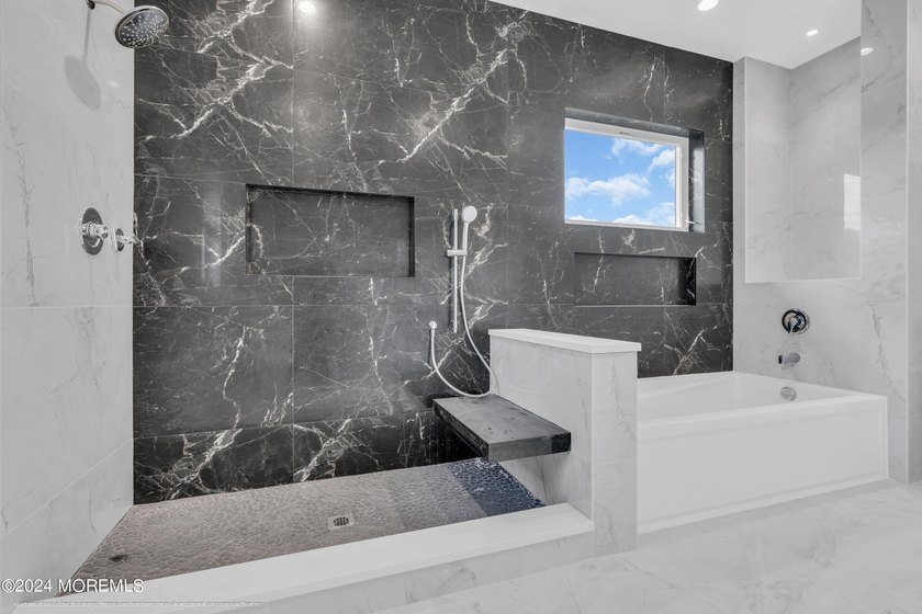 Welcome to The Baron Model. A luxurious home to be built in the - photo 46