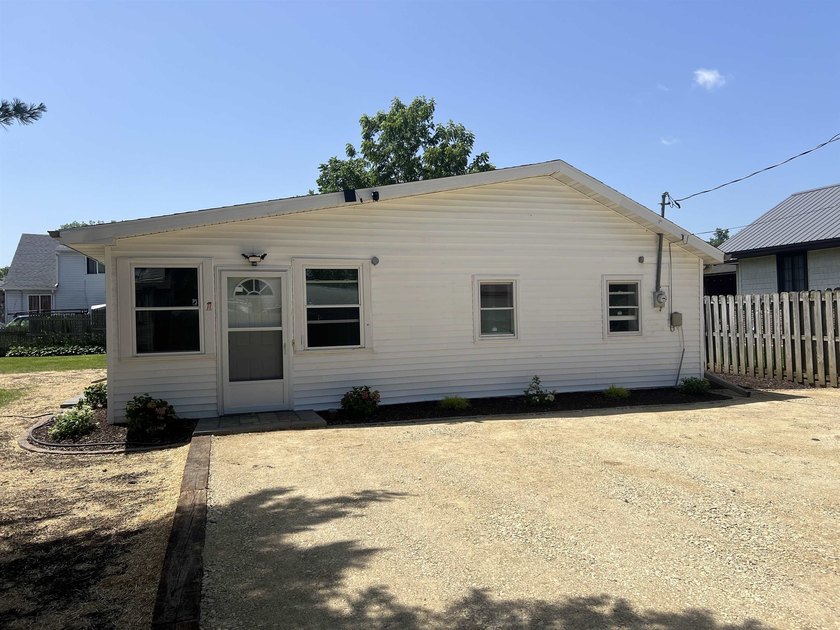 NEW is the word for this charming home! Built in 1948 and - photo 3