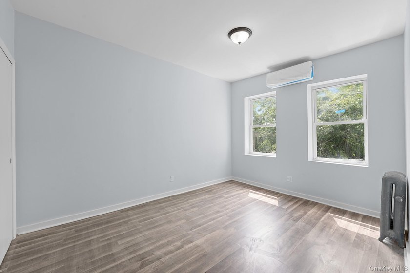 Whether you're looking for a home that accommodates multiple - photo 4