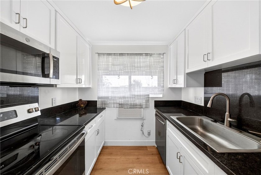 366 S Miraleste Dr 375 - photo 9