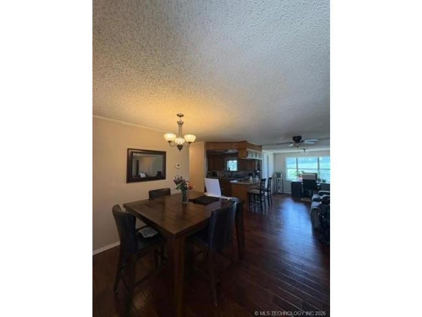 Large 3 bedroom 2 full bath home . This home sits on 1 acre - photo 2