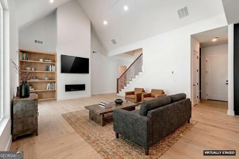 Up to $15,000 in Buyer Incentives Available! Welcome to an - photo 21