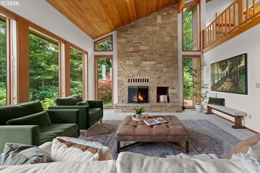 Perched atop a bluff overlooking the Sandy River Valley, this - photo 4