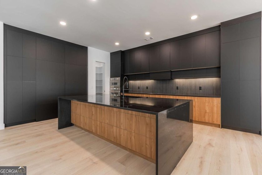Up to $15,000 in Buyer Incentives Available! Welcome to an - photo 25