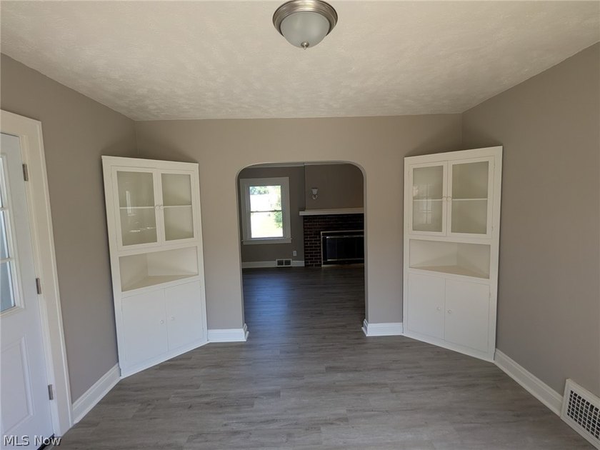 Welcome to 362 E 214th St, Euclid, a beautifully renovated 3 - photo 5