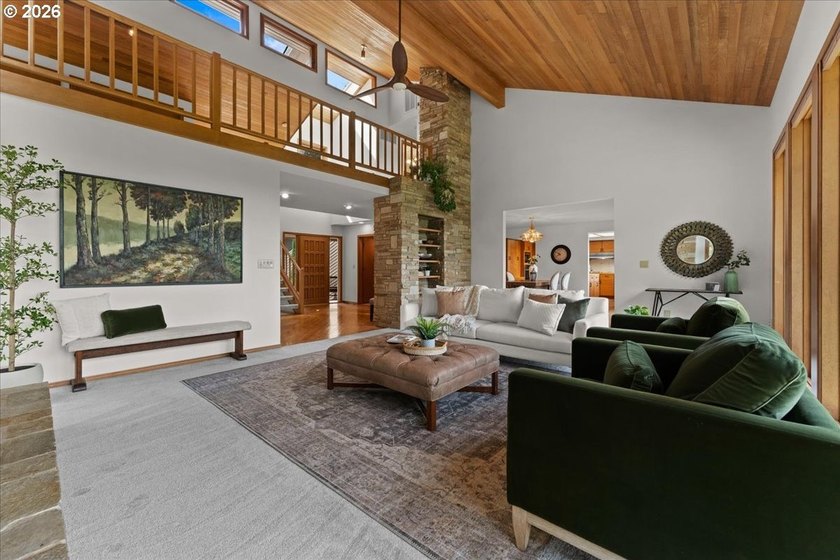 Perched atop a bluff overlooking the Sandy River Valley, this - photo 7