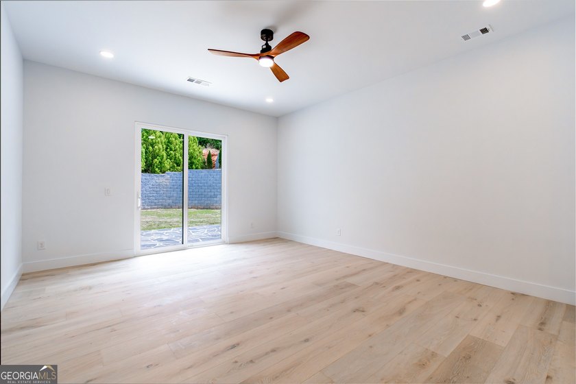 Up to $15,000 in Buyer Incentives Available! Welcome to an - photo 34
