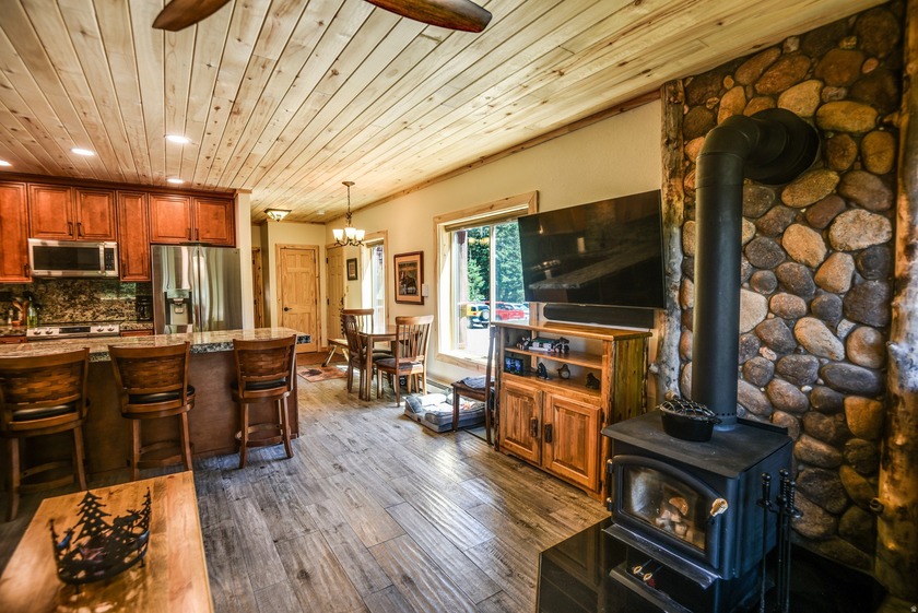 150 S WEST Cir 18-C - photo 9