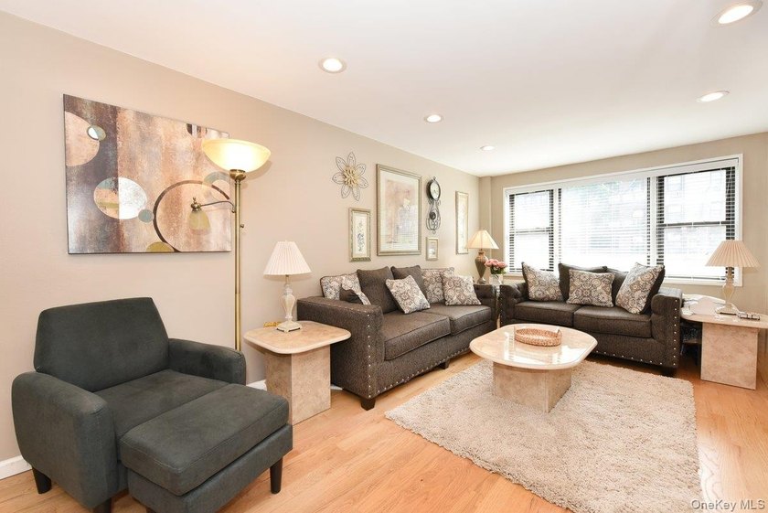 This Renovated 1 Bedroom Apartment is the Largest 1 Bedroom in - photo 3