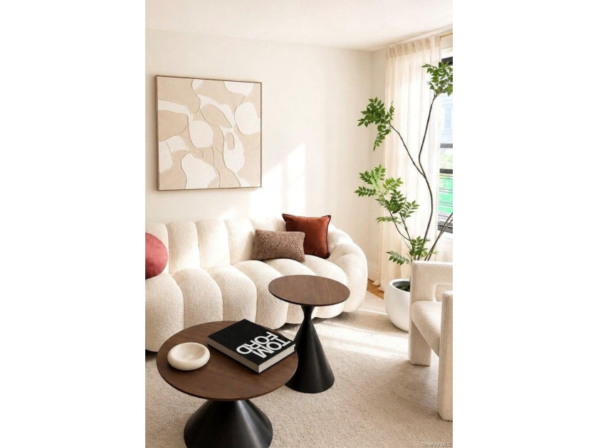 SPONSOR UNIT - NO BOARD APPROVAL REQUIRED Welcome to Residence - photo 4