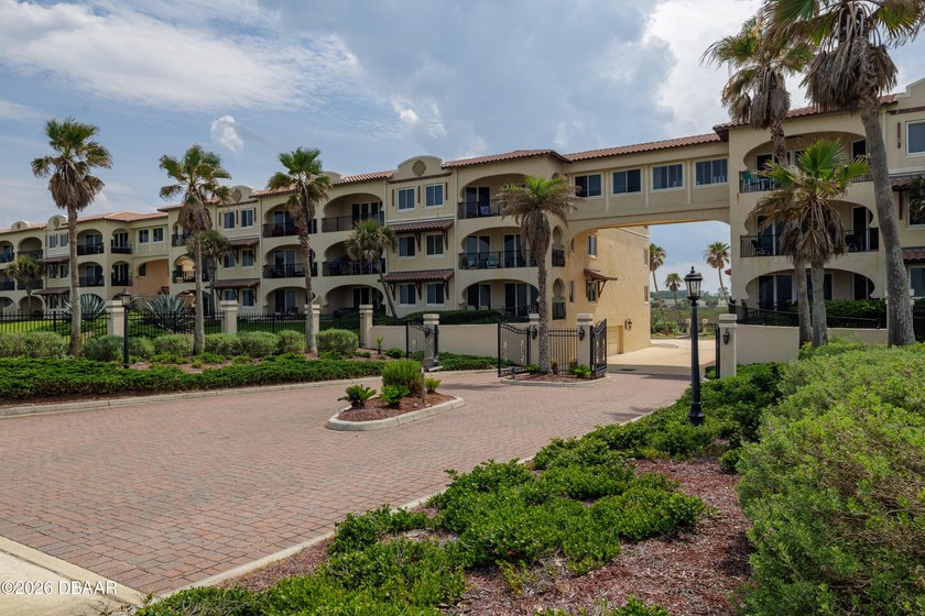 Beautiful 3rd-floor unit available in Oceanside, Beverly Beach's - photo 2