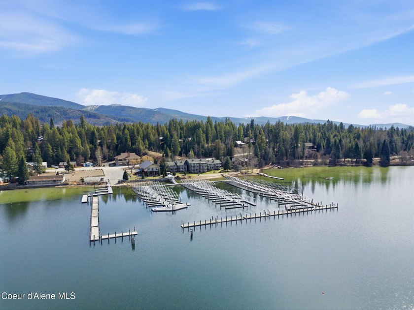 Welcome to one of Priest Lake's most desirable locations -- - photo 17