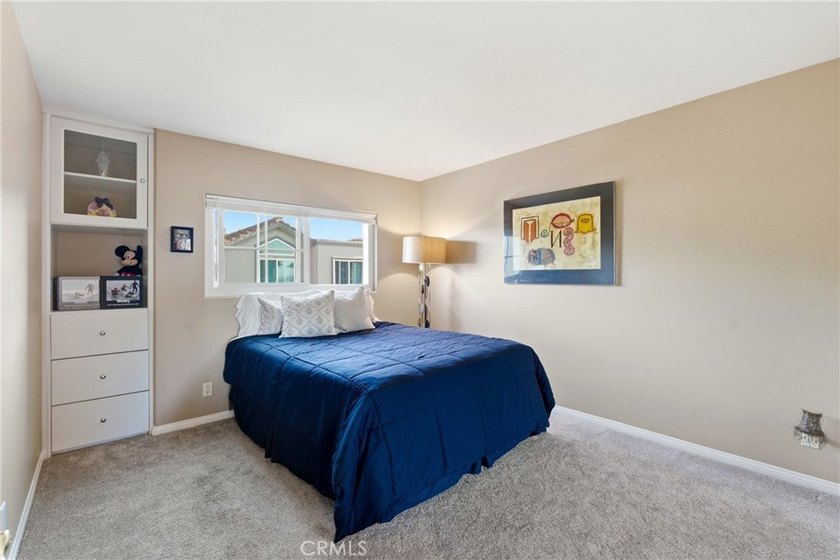 If you're going to buy a house, buy a house with a view! This - photo 19