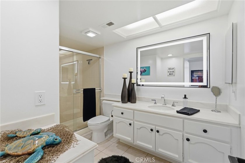 If you're going to buy a house, buy a house with a view! This - photo 21