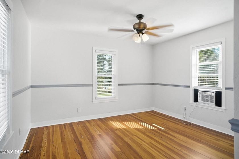 ''Excellent investment property!'' Step inside this beautifully - photo 22