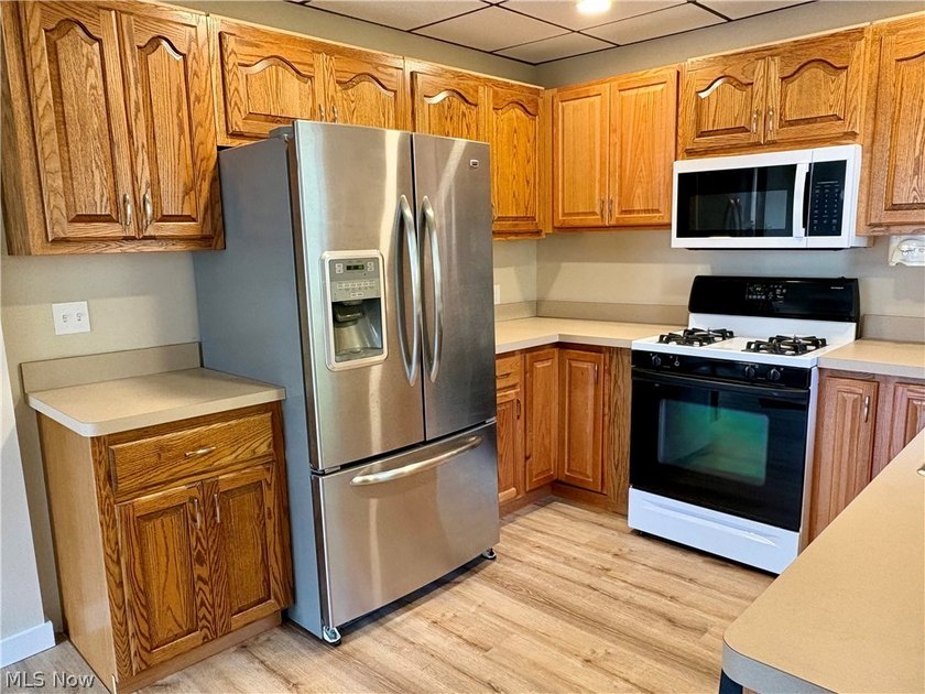 This turn-key home is ready for its new owner!! The brand new - photo 8