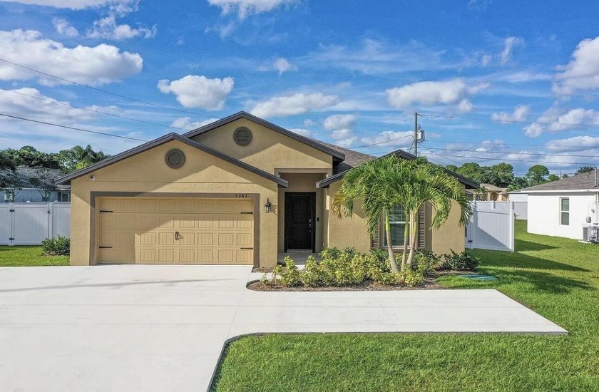 Experience this beautifully upgraded 2021-built home featuring 5 - photo 2