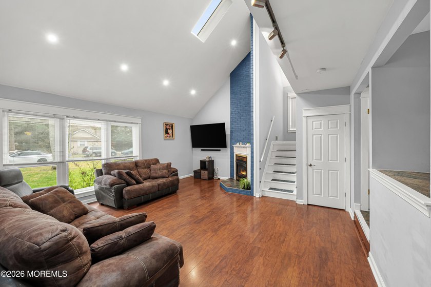 Welcome to 234 Arkansas Avea move-in ready home offering comfort - photo 19