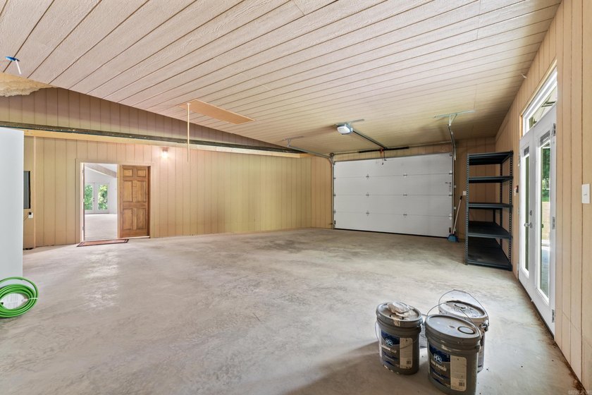 Beautiful new construction home on 8.92 surveyed acres just - photo 22