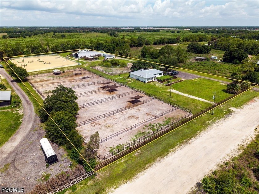 YOUR SWFL HORSE PROPERTY AWAITS! Exceptionally maintained - photo 2