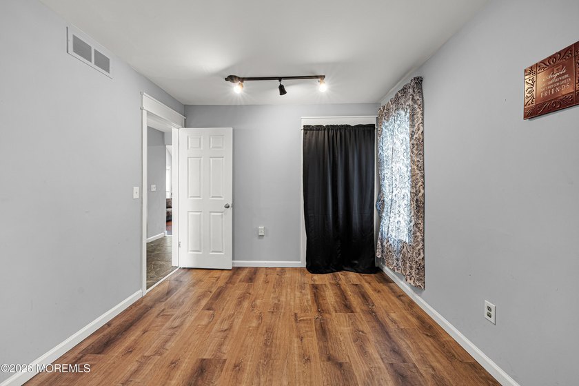 Welcome to 234 Arkansas Avea move-in ready home offering comfort - photo 24