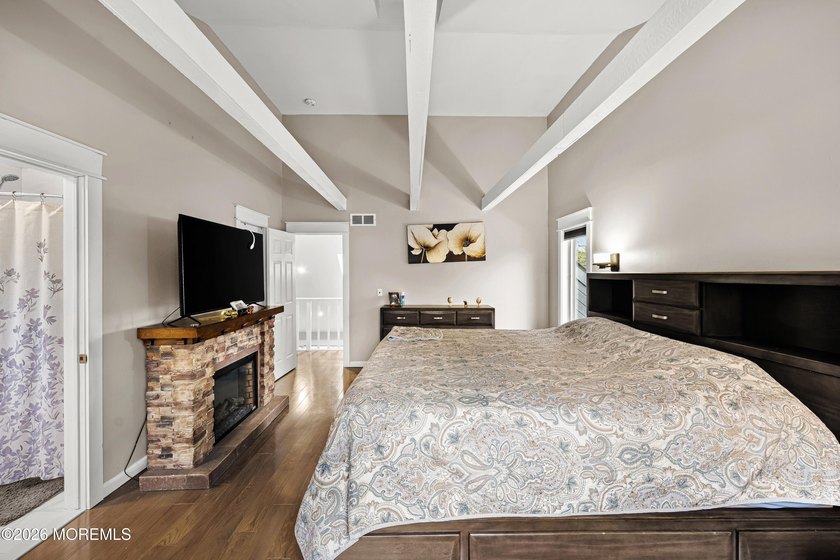 Welcome to 234 Arkansas Avea move-in ready home offering comfort - photo 33