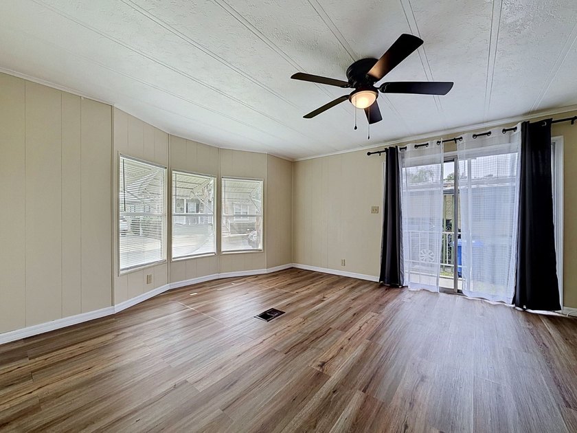 Completely remodeled 2 bedroom, 2 bathroom home located in an - photo 23