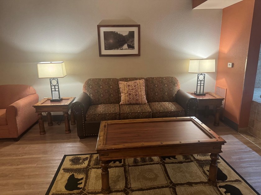 Exceptional value! This condo is located on the fourth floor at - photo 10