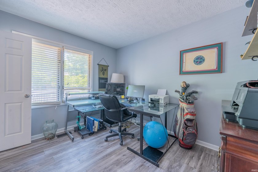 Enjoy this easily accessible first-floor Water's Edge 2-bedroom - photo 19