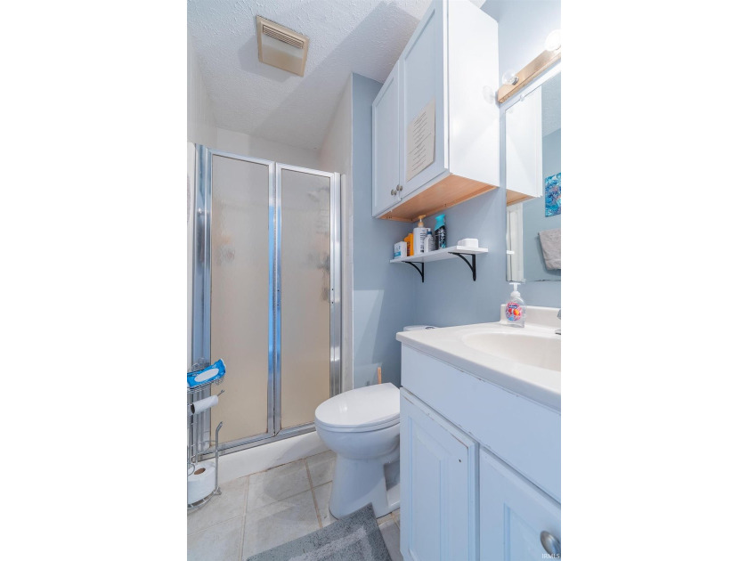 Enjoy this easily accessible first-floor Water's Edge 2-bedroom - photo 20