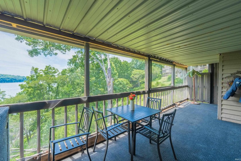 Enjoy this easily accessible first-floor Water's Edge 2-bedroom - photo 21