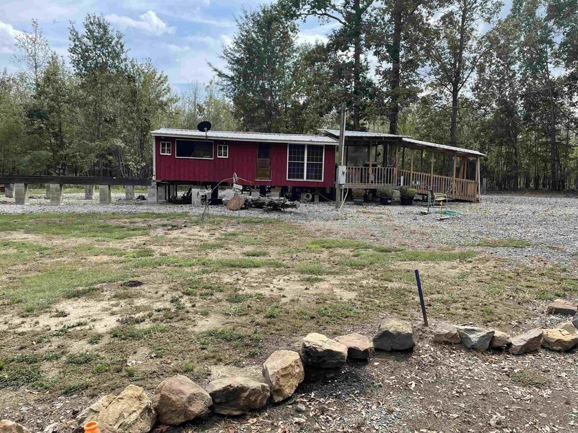 If you're looking for an affordable river retreat, take a look - photo 4