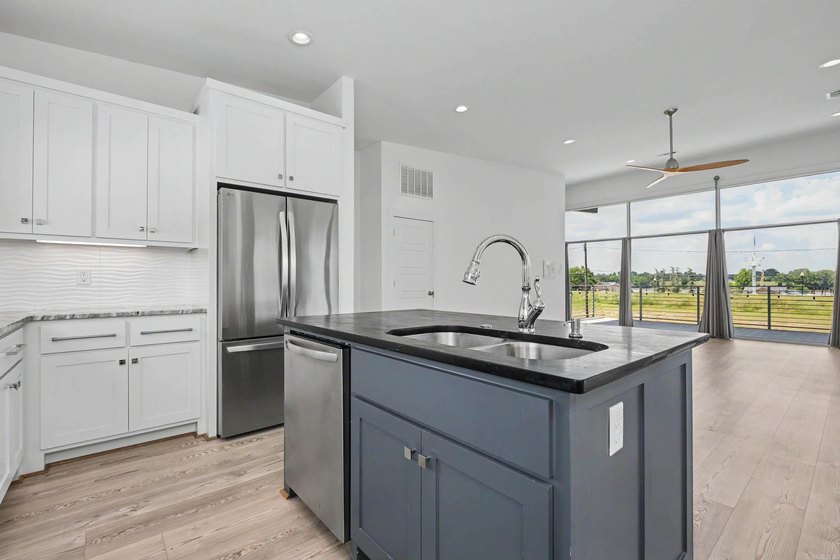 Breathtaking Arkansas River views and an unbeatable downtown - photo 2