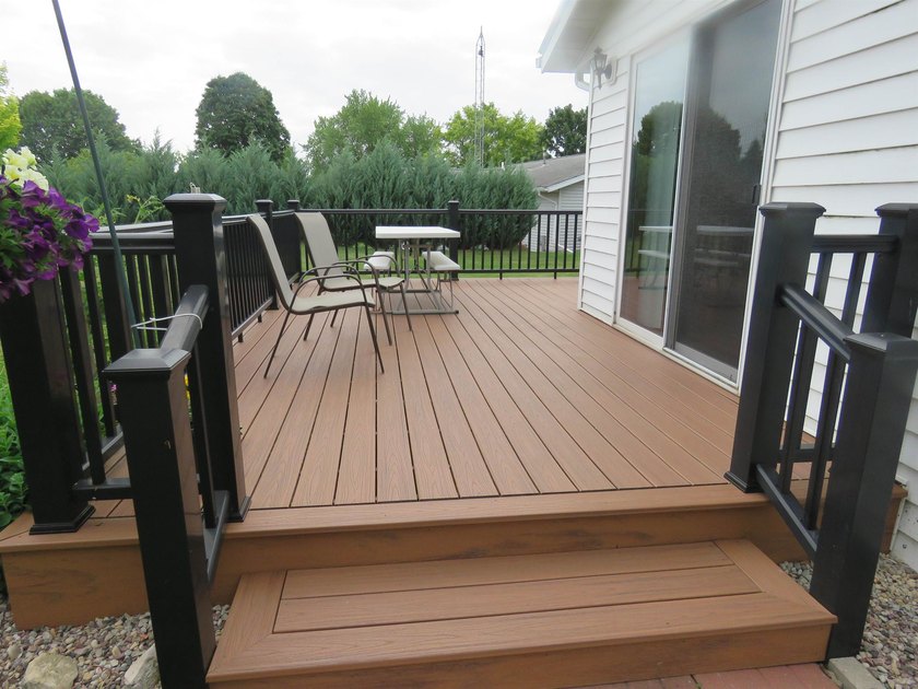 Well maintained, move in ready 3 bedroom 2 full bath home in - photo 6