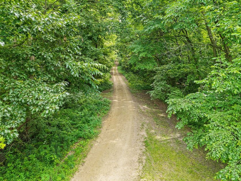Don't miss your opportunity to purchase this beautiful 26 acres - photo 3