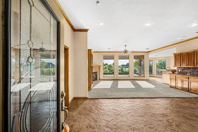 Welcome to 5 Quanah Mountain Road in the desirable Oak Meadows - photo 13