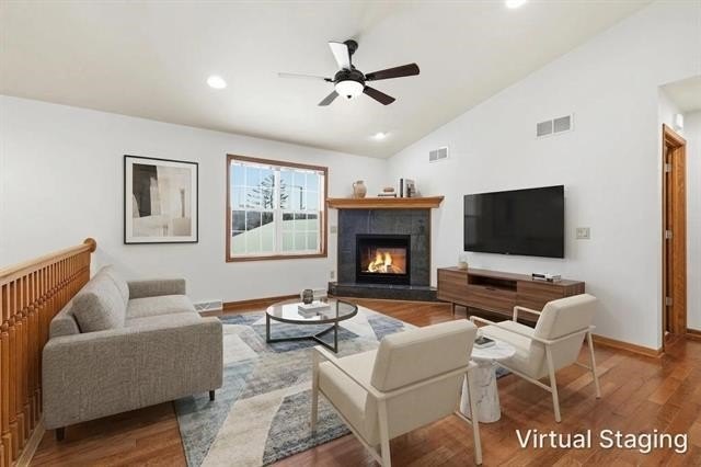 Hidden Treasure! This spacious master suite features a walk-in - photo 4