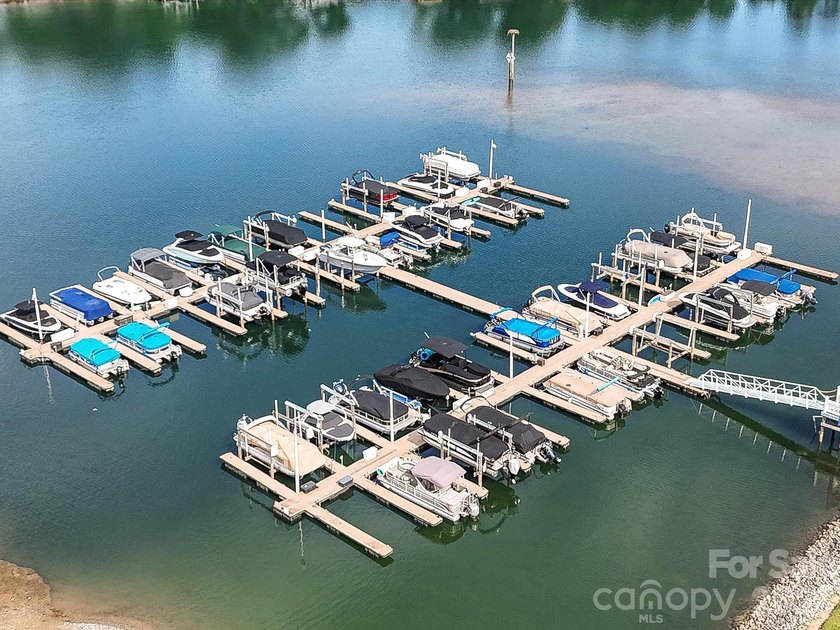 Welcome to effortless Lake Norman living in this beautifully - photo 31