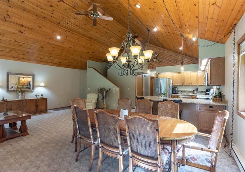 Custom-built open-concept home in the desirable Tainter Lake - photo 33