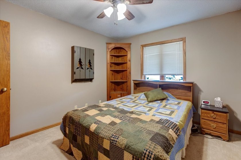 Custom-built open-concept home in the desirable Tainter Lake - photo 42