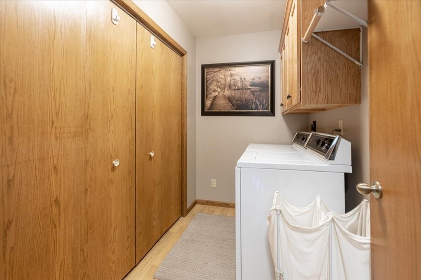 Custom-built open-concept home in the desirable Tainter Lake - photo 43